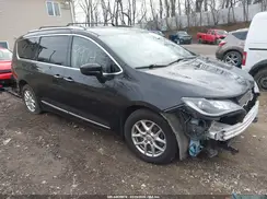 2C4RC1BG1LR197561 2020 CHRYSLER PACIFICA