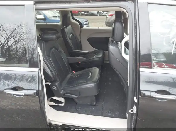 2C4RC1BG1LR197561 2020 CHRYSLER PACIFICA - Image 8