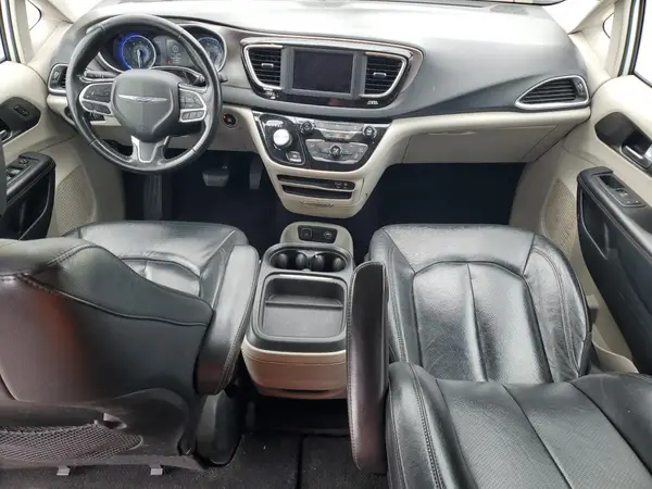 2C4RC1BG1LR268807 2020 CHRYSLER PACIFICA - Image 8