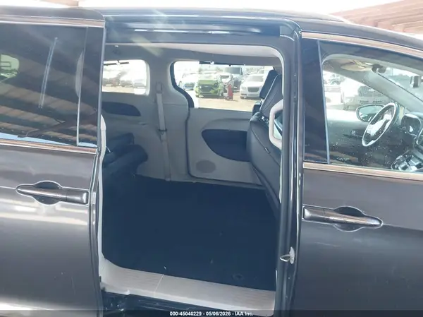 2C4RC1BG1LR271674 2020 CHRYSLER PACIFICA - Image 8