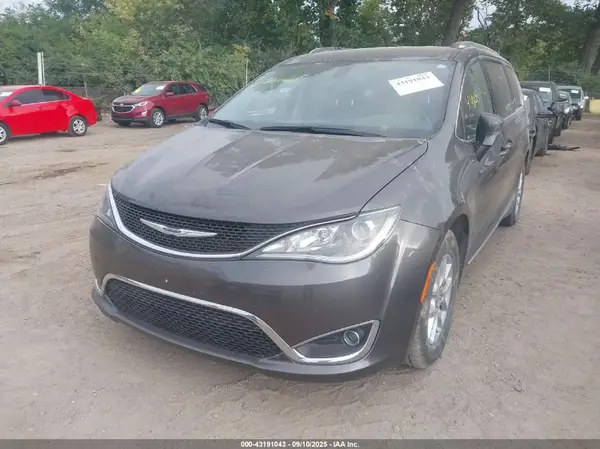 2C4RC1BG1LR284232 2020 CHRYSLER PACIFICA - Image 2