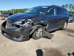 2C4RC1BG1LR285753 2020 CHRYSLER PACIFICA