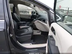 2C4RC1BG1MR531704 2021 CHRYSLER PACIFICA