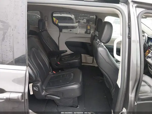 2C4RC1BG1MR546994 2021 CHRYSLER PACIFICA - Image 8