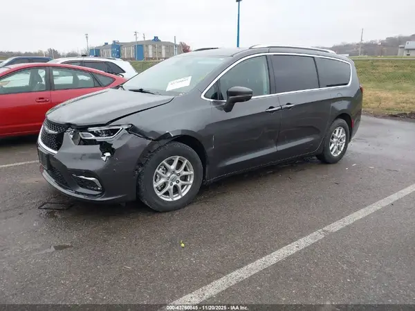 2C4RC1BG1MR575685 2021 CHRYSLER PACIFICA - Image 2