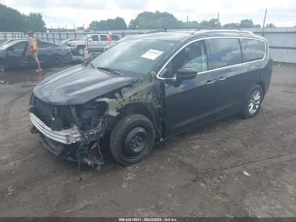 2C4RC1BG1MR593796 2021 CHRYSLER PACIFICA - Image 2