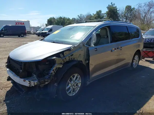 2C4RC1BG1MR595810 2021 CHRYSLER PACIFICA - Image 2