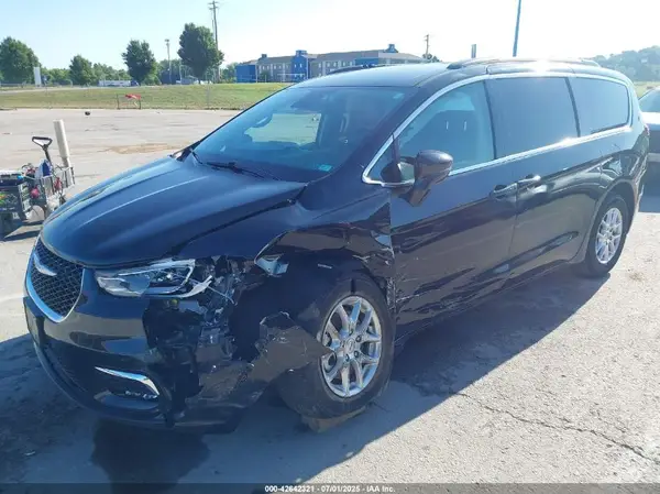 2C4RC1BG1NR125679 2022 CHRYSLER PACIFICA - Image 2