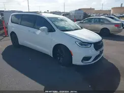 2C4RC1BG1NR150999 2022 CHRYSLER PACIFICA