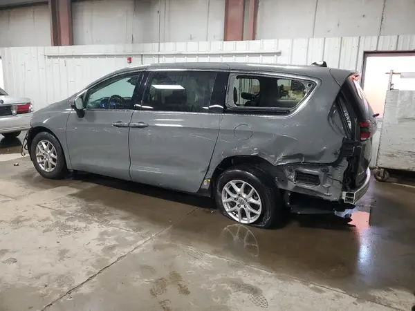 2C4RC1BG1PR514812 2023 CHRYSLER PACIFICA - Image 2