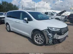 2C4RC1BG1PR533117 2023 CHRYSLER PACIFICA