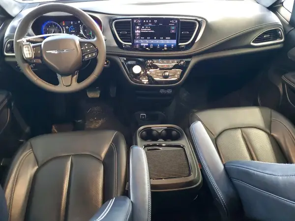 2C4RC1BG1PR551181 2023 CHRYSLER PACIFICA - Image 8