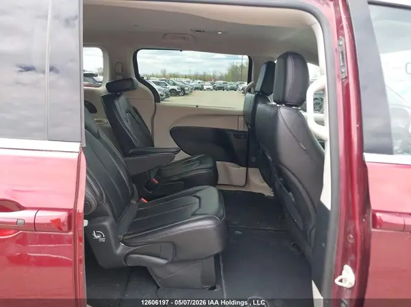 2C4RC1BG1PR561158 2023 CHRYSLER PACIFICA - Image 8