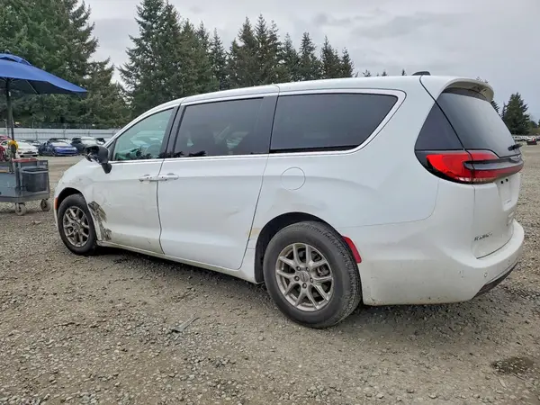 2C4RC1BG1PR566750 2023 CHRYSLER PACIFICA - Image 2