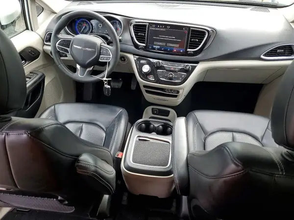 2C4RC1BG1PR566750 2023 CHRYSLER PACIFICA - Image 8