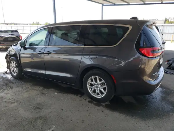 2C4RC1BG1PR581376 2023 CHRYSLER PACIFICA - Image 2