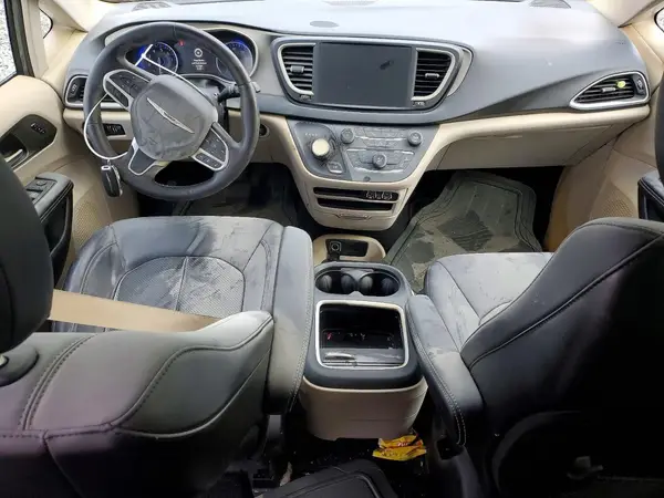 2C4RC1BG1PR587176 2023 CHRYSLER PACIFICA - Image 8