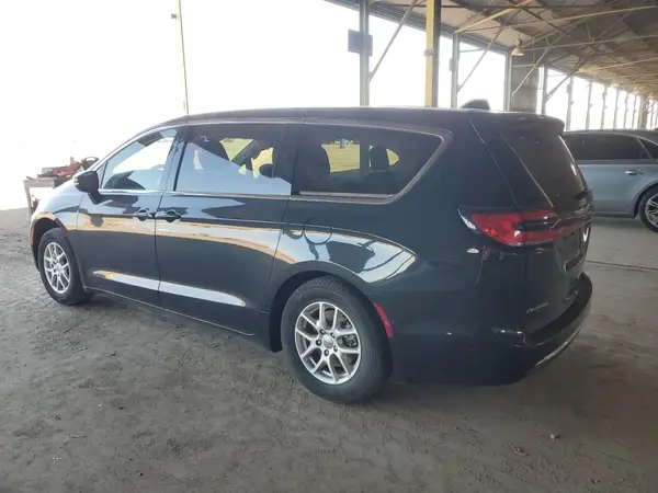 2C4RC1BG1PR593706 2023 CHRYSLER PACIFICA - Image 2