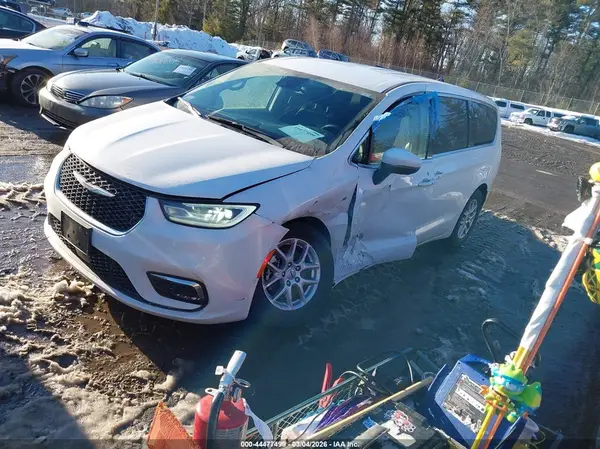 2C4RC1BG1PR598386 2023 CHRYSLER PACIFICA - Image 2