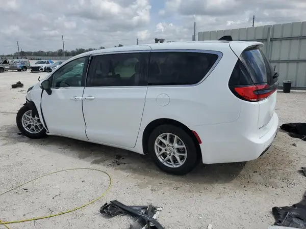 2C4RC1BG1PR605840 2023 CHRYSLER PACIFICA - Image 2