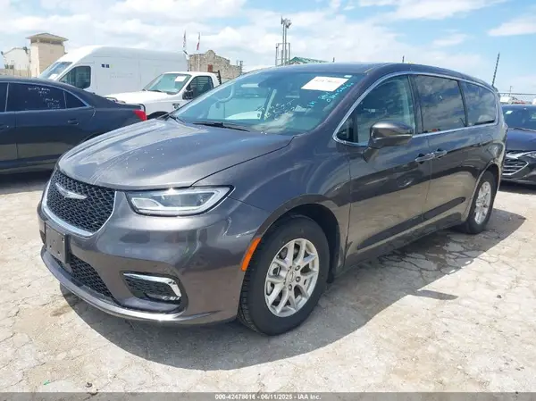2C4RC1BG1PR612691 2023 CHRYSLER PACIFICA - Image 2