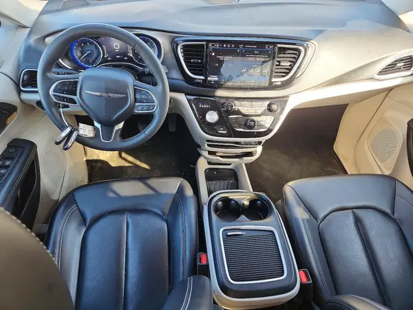 2C4RC1BG1PR621116 2023 CHRYSLER PACIFICA - Image 8