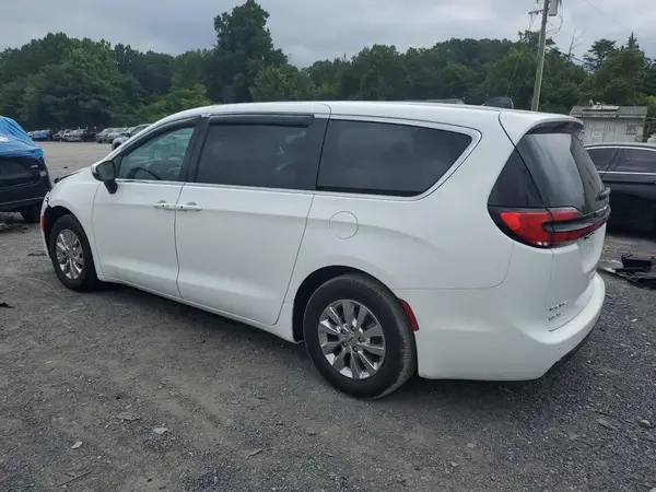 2C4RC1BG1PR625019 2023 CHRYSLER PACIFICA - Image 2