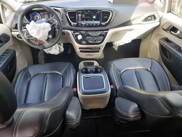 2C4RC1BG1PR627644 2023 CHRYSLER PACIFICA - Image 8