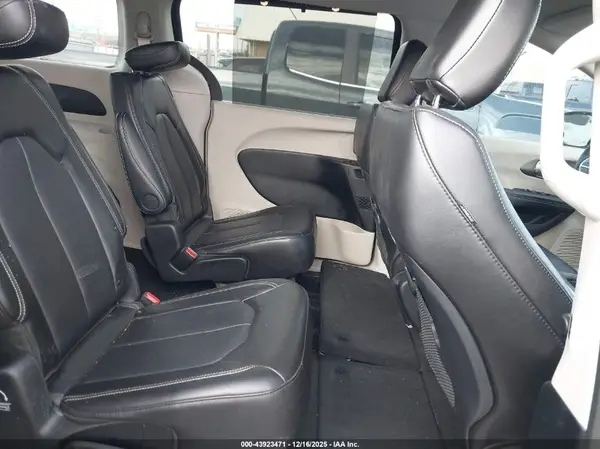 2C4RC1BG1RR100514 2024 CHRYSLER PACIFICA - Image 8