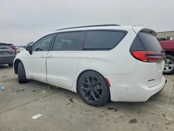 2C4RC1BG1RR113800 2024 CHRYSLER PACIFICA - Image 2