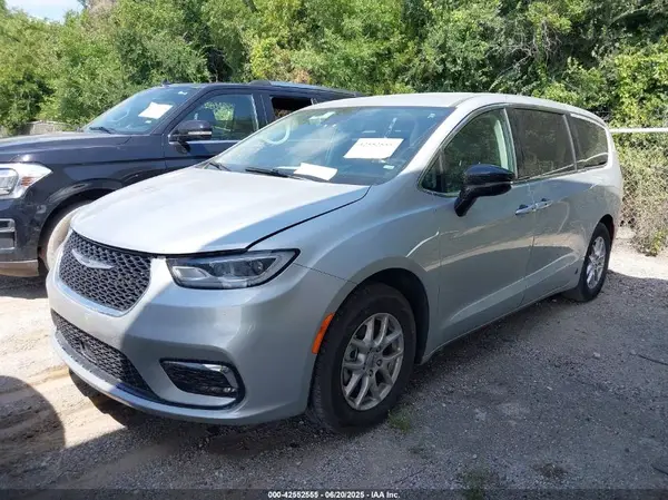 2C4RC1BG1RR129222 2024 CHRYSLER PACIFICA - Image 2