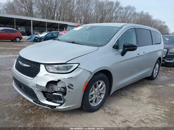 2C4RC1BG1RR138969 2024 CHRYSLER PACIFICA - Image 2