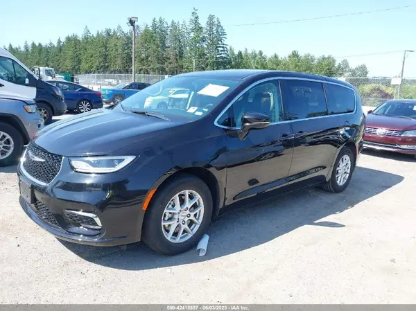 2C4RC1BG1RR139541 2024 CHRYSLER PACIFICA - Image 2
