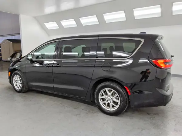 2C4RC1BG1RR141466 2024 CHRYSLER PACIFICA - Image 2