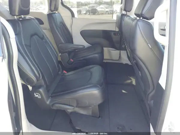 2C4RC1BG1RR146974 2024 CHRYSLER PACIFICA - Image 8