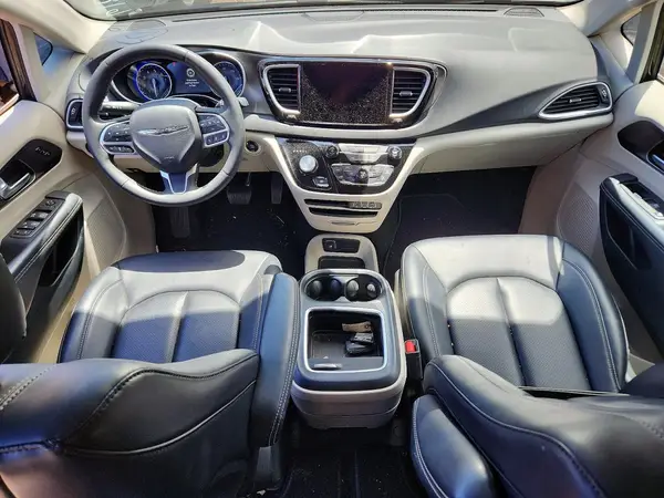 2C4RC1BG1RR147087 2024 CHRYSLER PACIFICA - Image 8