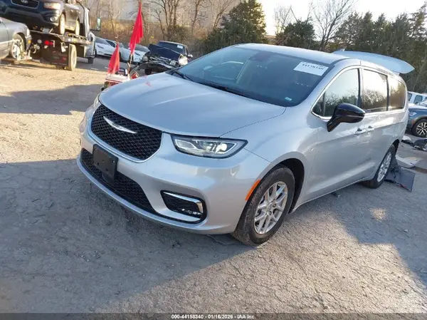 2C4RC1BG1RR148210 2024 CHRYSLER PACIFICA - Image 2