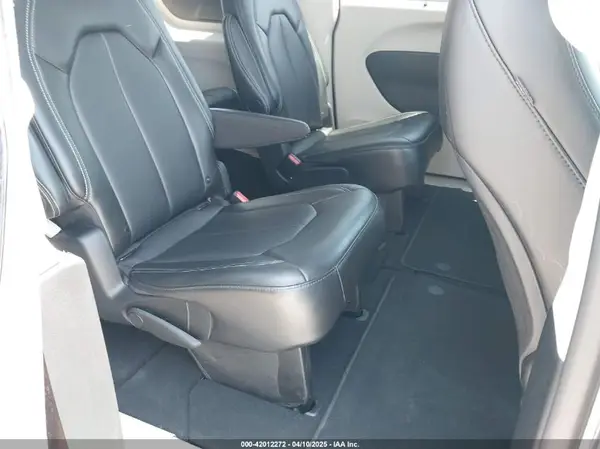 2C4RC1BG1RR151401 2024 CHRYSLER PACIFICA - Image 8