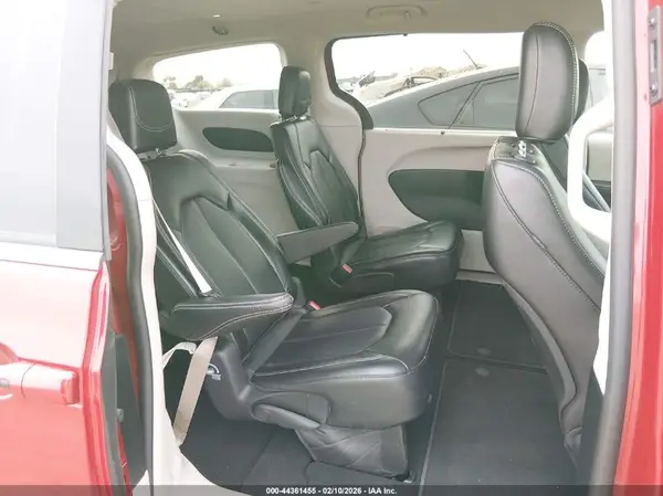 2C4RC1BG1RR157800 2024 CHRYSLER PACIFICA - Image 8