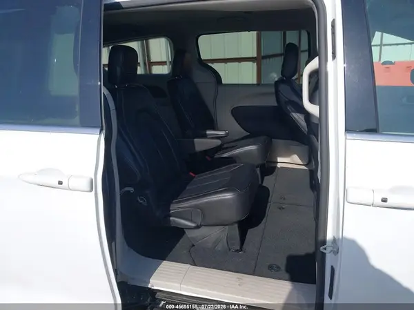 2C4RC1BG1RR163533 2024 CHRYSLER PACIFICA - Image 8