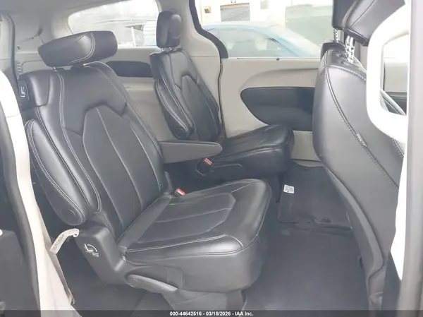 2C4RC1BG1RR163550 2024 CHRYSLER PACIFICA - Image 8