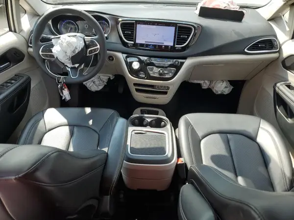 2C4RC1BG1RR167503 2024 CHRYSLER PACIFICA - Image 8