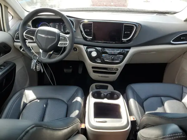 2C4RC1BG1RR171986 2024 CHRYSLER PACIFICA - Image 8