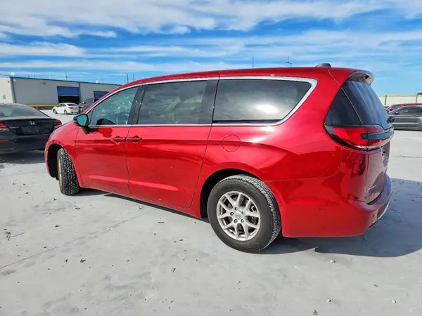 2C4RC1BG1RR192661 2024 CHRYSLER PACIFICA - Image 2