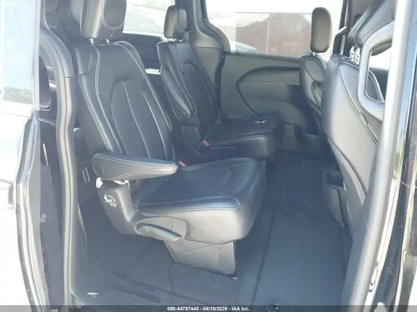 2C4RC1BG1SR506850 2025 CHRYSLER PACIFICA - Image 8