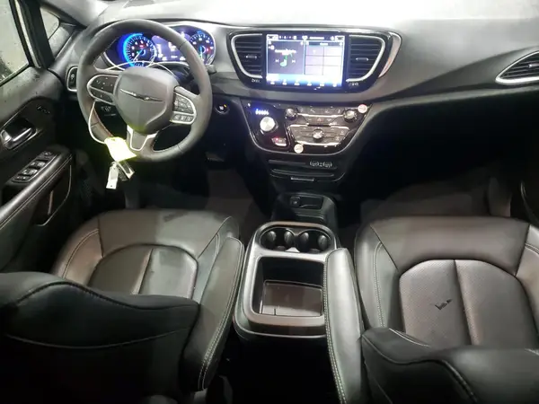2C4RC1BG1SR509831 2025 CHRYSLER PACIFICA - Image 8
