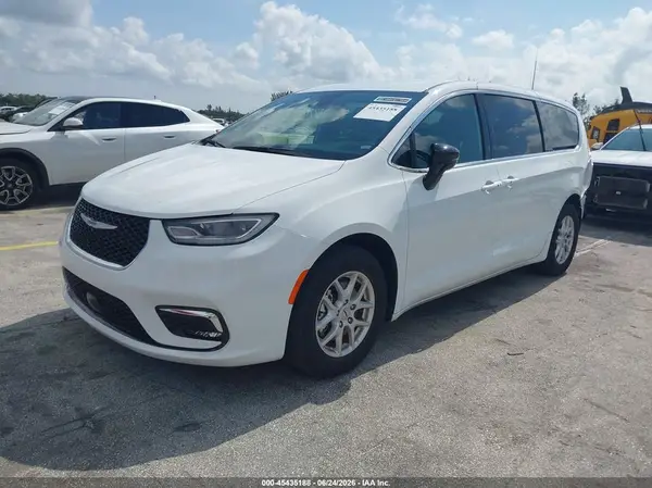 2C4RC1BG1SR511174 2025 CHRYSLER PACIFICA - Image 2