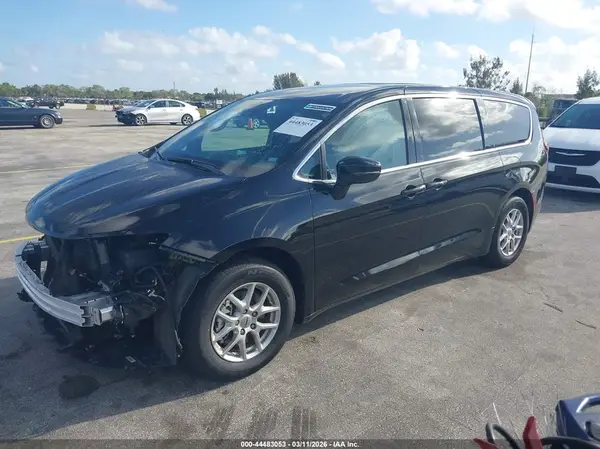 2C4RC1BG1SR540710 2025 CHRYSLER PACIFICA - Image 2