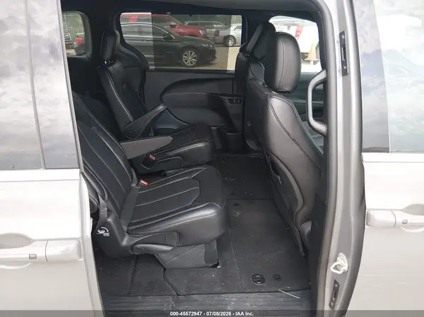 2C4RC1BG1SR542750 2025 CHRYSLER PACIFICA - Image 8