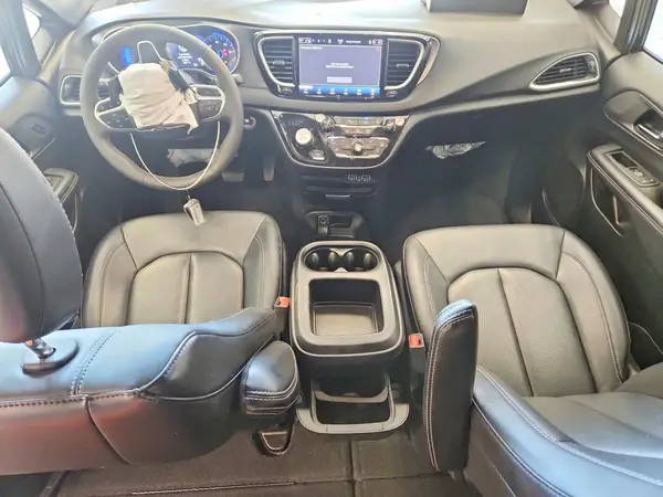 2C4RC1BG1SR553649 2025 CHRYSLER PACIFICA - Image 8